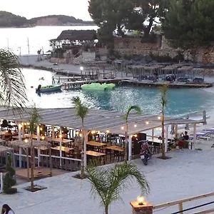 Melina's Seaside Retreat Appart hôtel